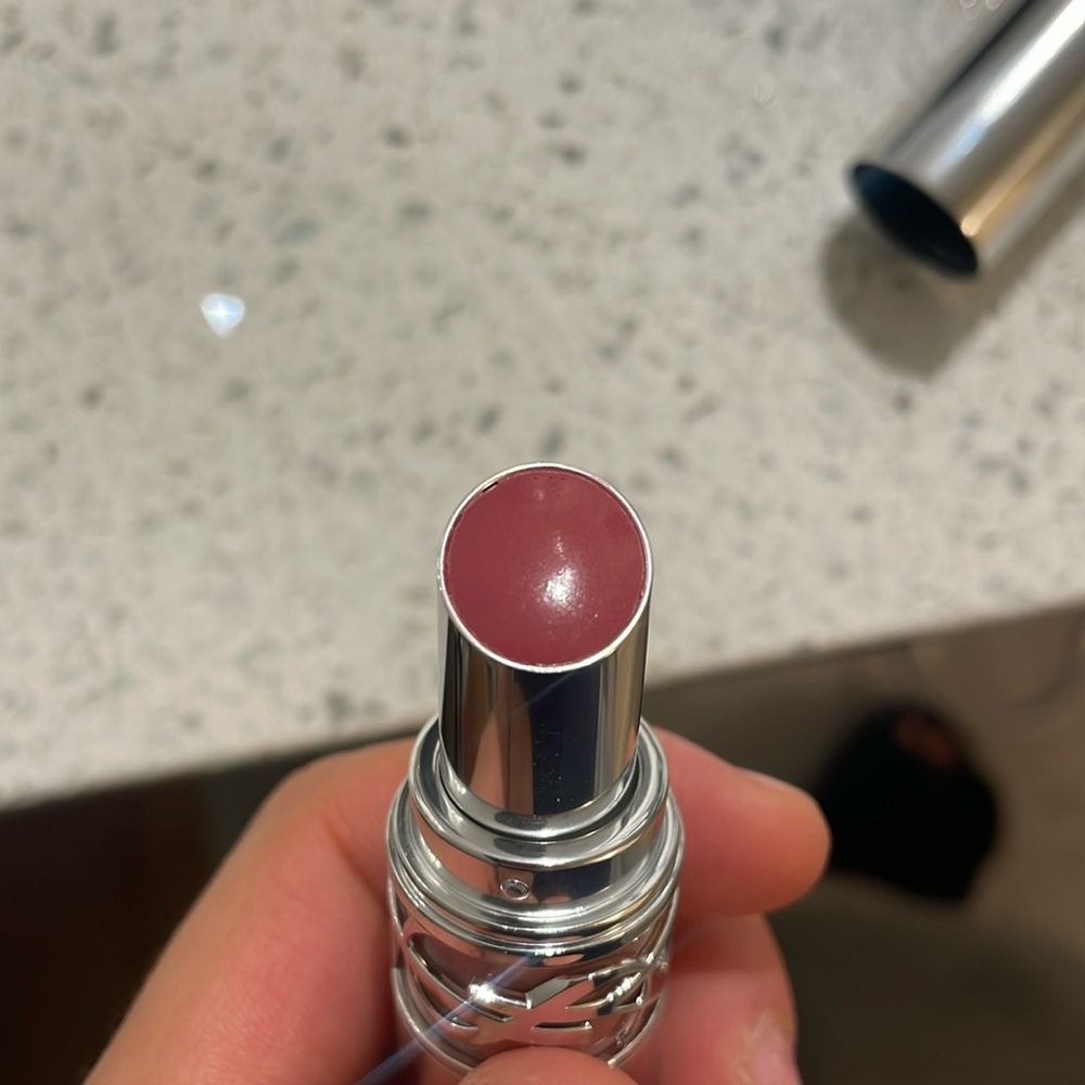 Ysl loveshine lip oil in Nude Lavalliere 44 iconic pink nude